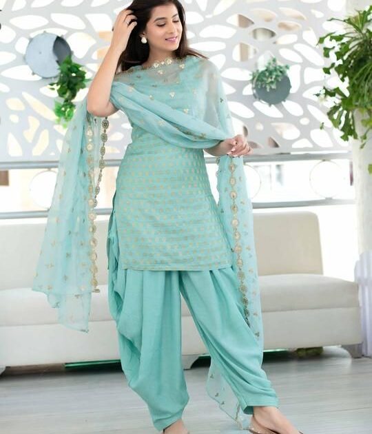 Royal – A rich pinkish- sky shade